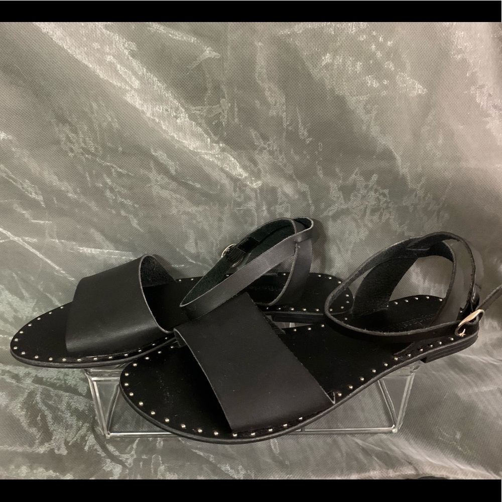Woman’s sandals